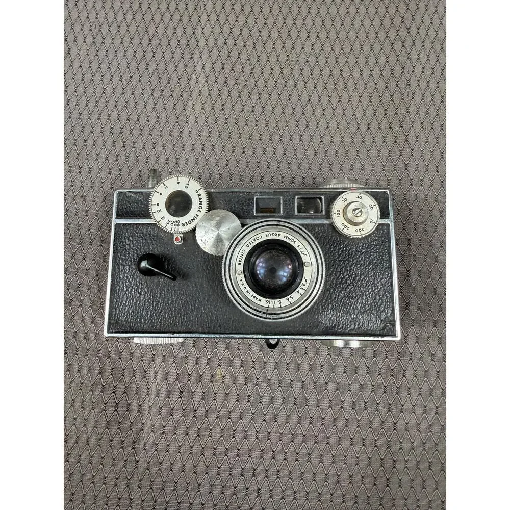 Vintage Argus 35mm Film Rangefinder Camera Cintar 50mm F/3.5 Lens USA Black